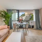 Modern Seaside Escape With Parking Bord De 公寓 *