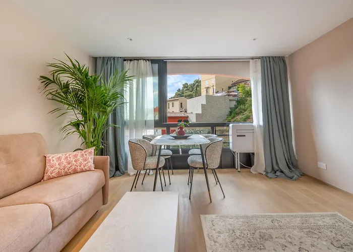 Modern Seaside Escape With Parking Bord De شقة *